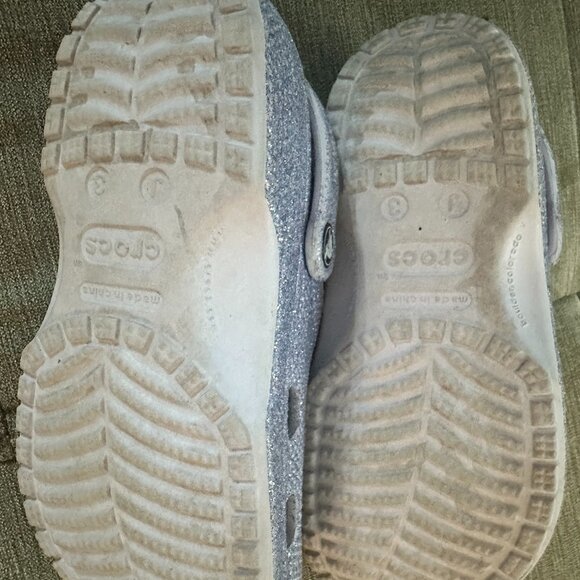 Lavender Sparkle Crocs Youth Size 3 - Picture 2 of 3